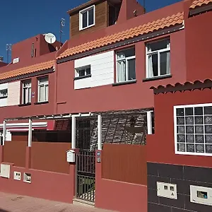 kiki-vivienda.adeje-hotels.com/