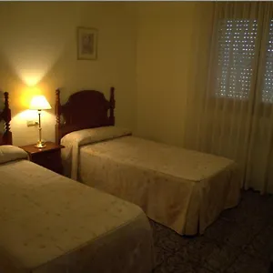 hostal-el-violi.catalonia-hotels.com/